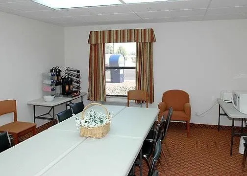 Hotel Extended